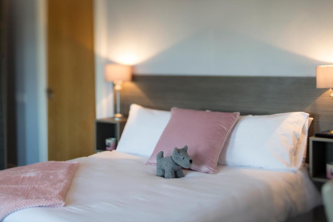 Caravogue House Hotel Trim Buitenkant foto